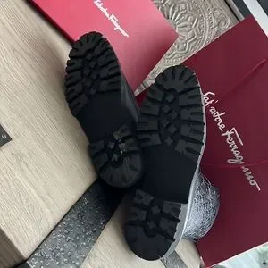 Salvatore Ferragamo | Shoes | Salvatore Ferragamo Mens 